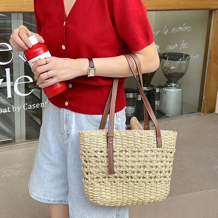 Refined and Handcrafted Beach Bag LoungeYard — product view 1