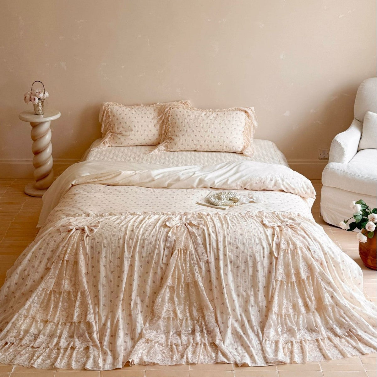 Vintage-inspired bedding set with pleated bedspread and delicate lace trim — product view 5
