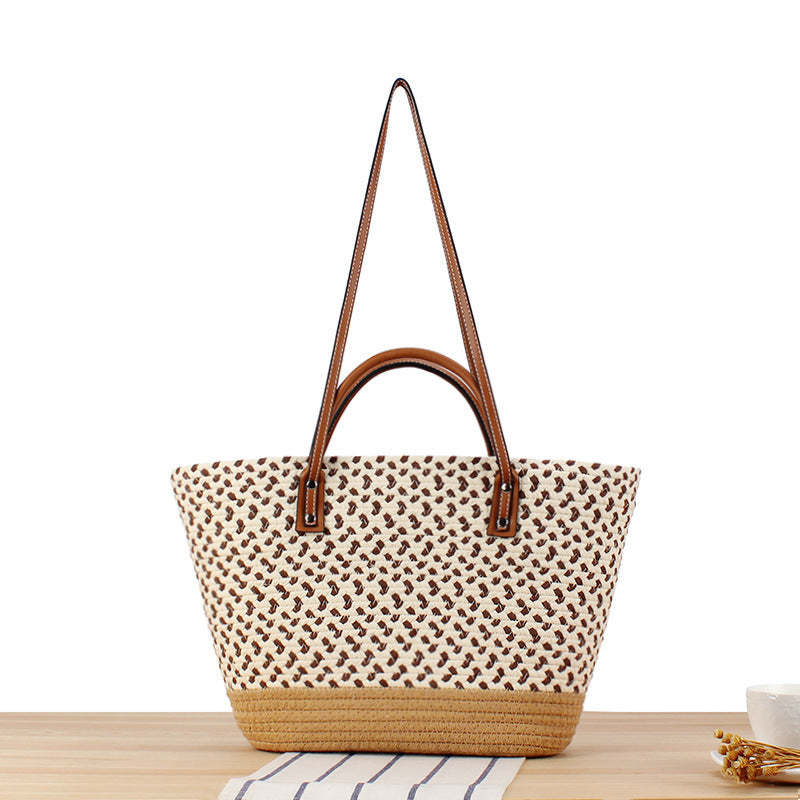 Trendy Woven Tote Bag LoungeYard — product view 5