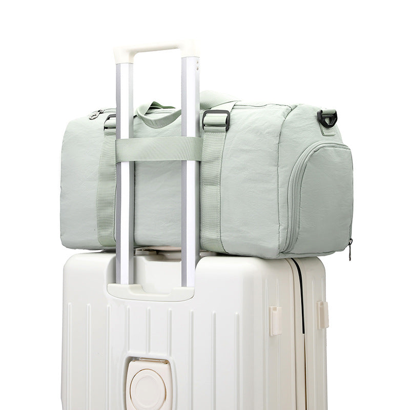 Spacious Lightweight Travel Duffle Bag — product view 2