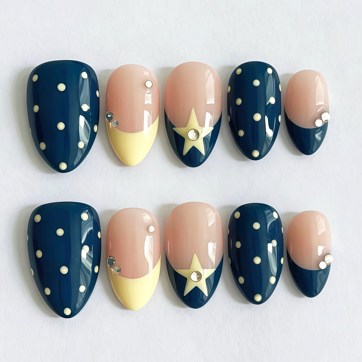 Artistic Press-On Nail Set with Star Accents — product view 1