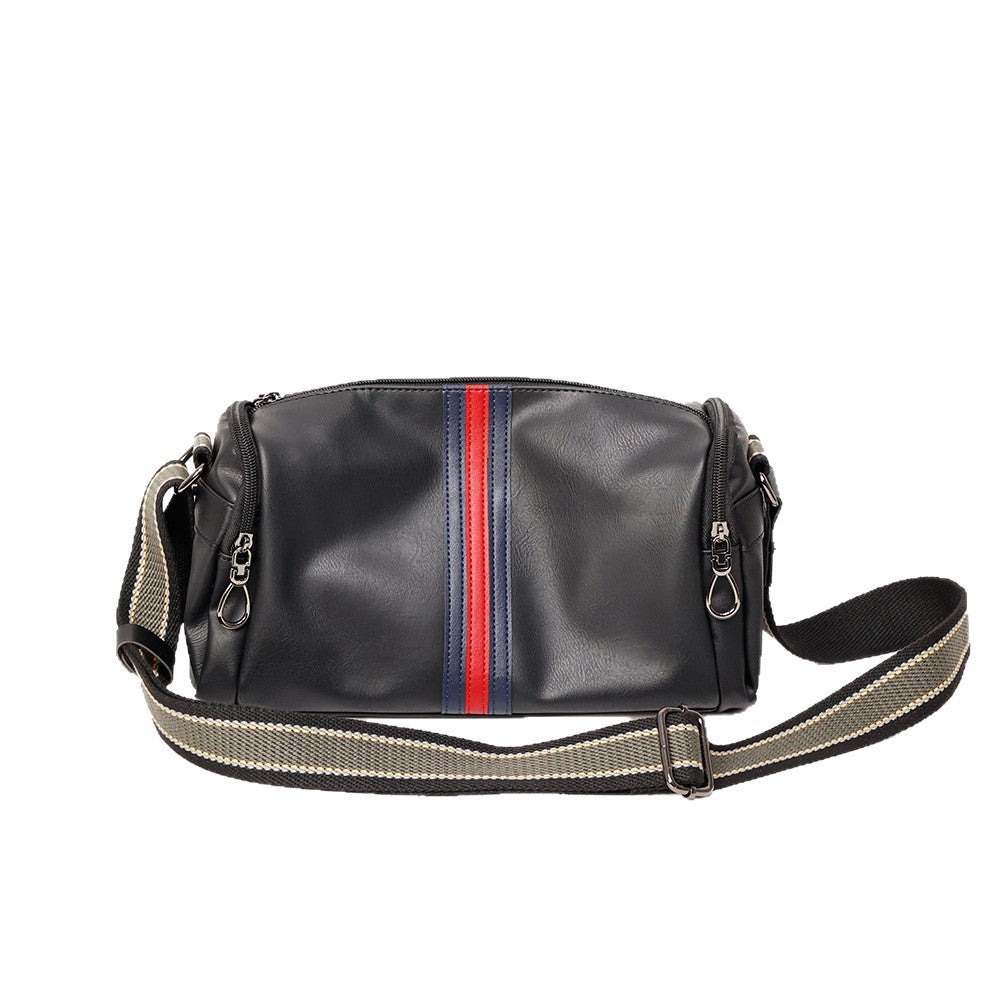 Overview of the LoungeYard Shoulder Bag — product view 5