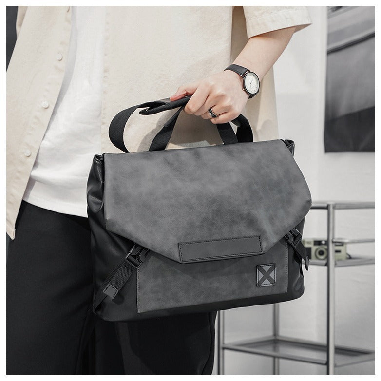 Functional shoulder bag LoungeYard — product view 3