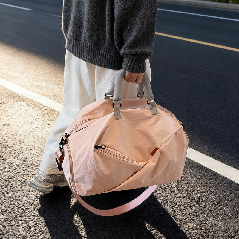 Sporty Travel Bag With Innovative Design LoungeYard — product view 3