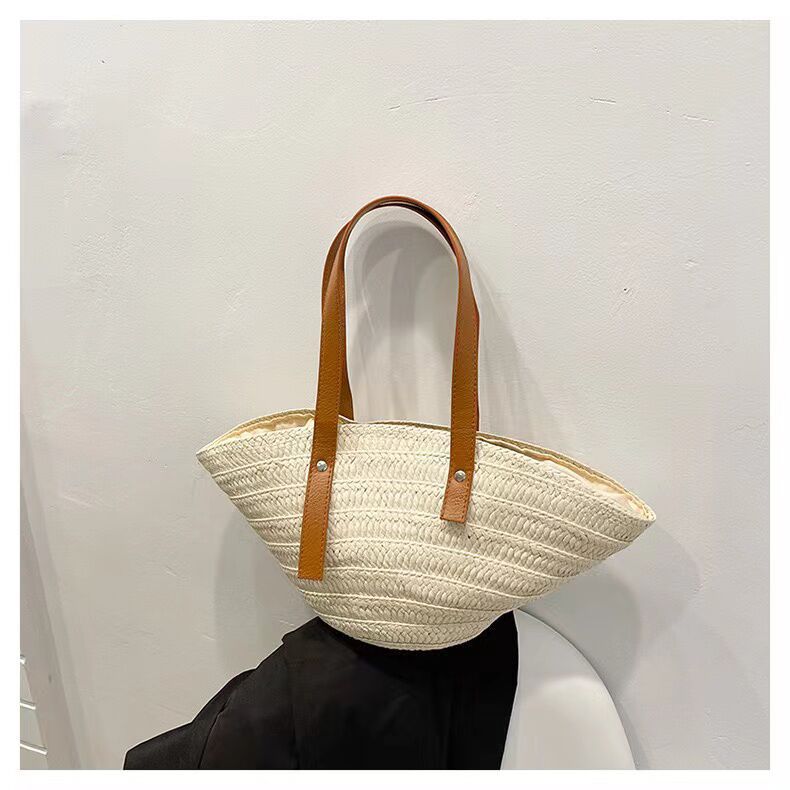 Flexible and Stylish Basket Bag LoungeYard — product view 6