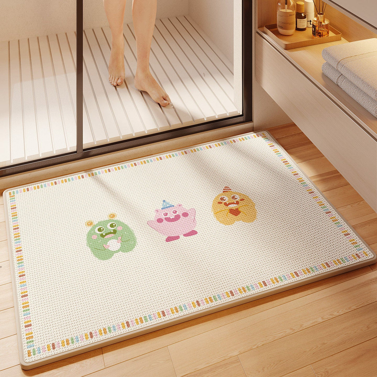 Fun-Themed Absorbent Bath Mat — product view 7