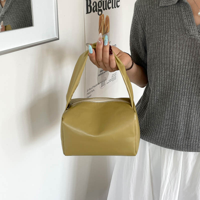 WoVintage-Inspired Structured Handbag LoungeYard — product view 4