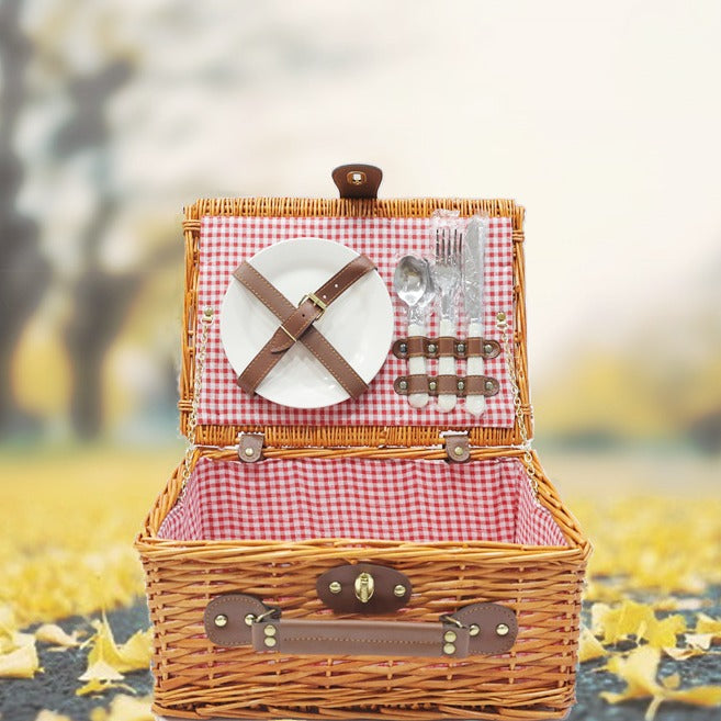 Women's picnic basket with integrated dinnerware set and robust details LoungeYard — product view 1