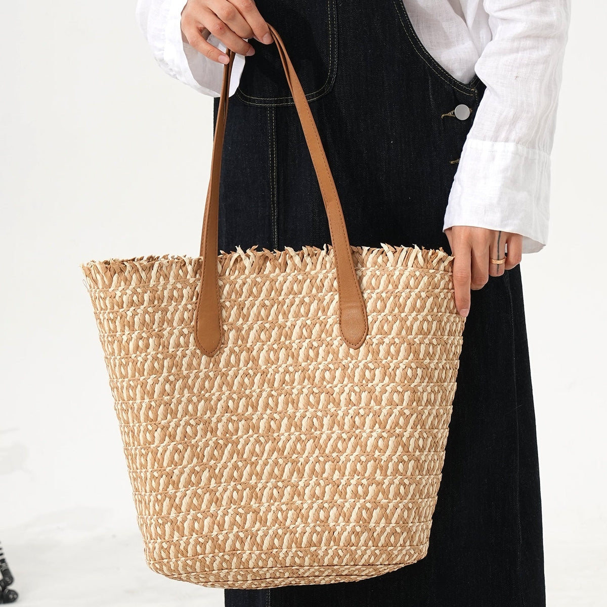 Practical Basket Bag LoungeYard — product view 4
