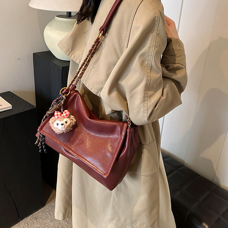 Modern Chain-Strap Handbag LoungeYard — product view 3