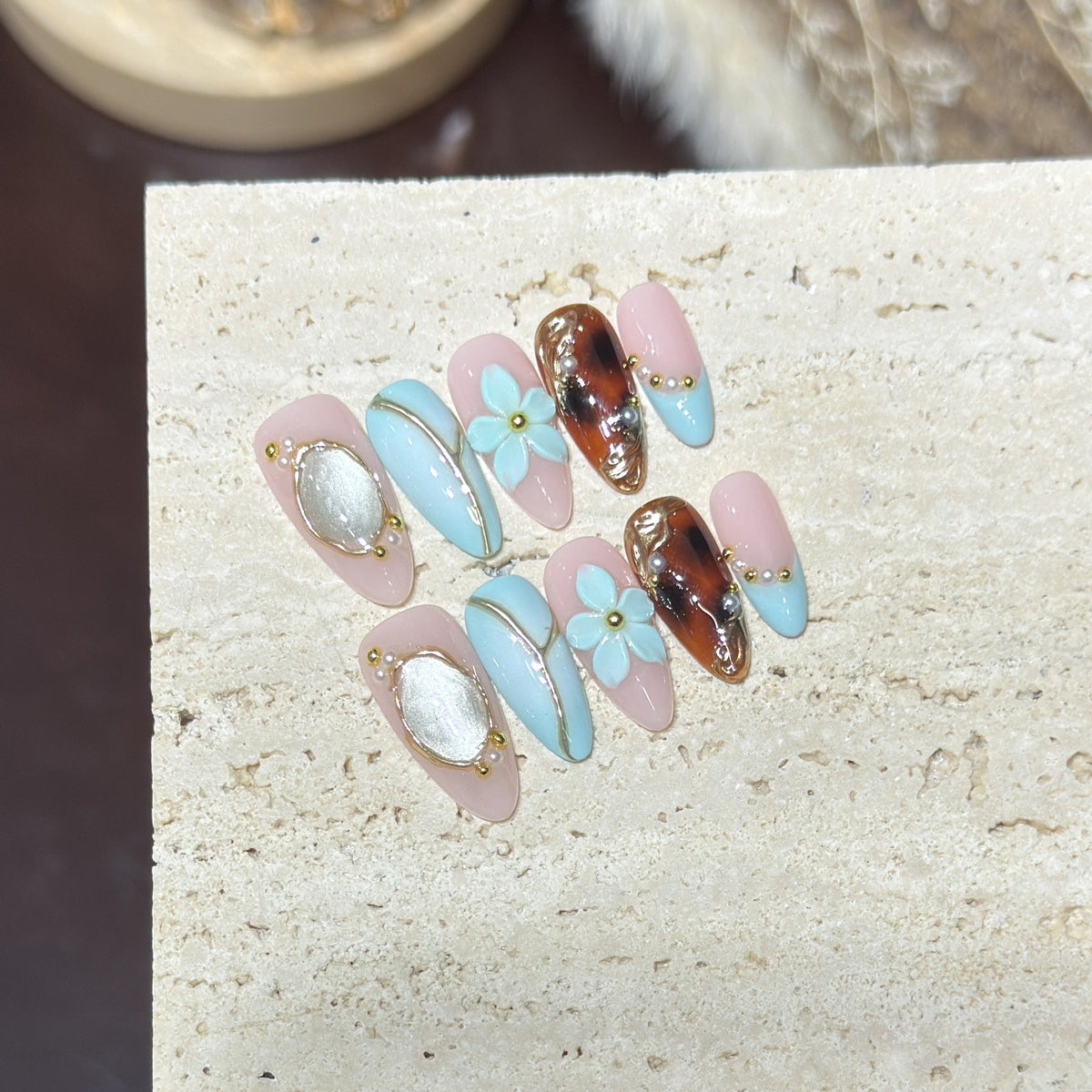 Fashionable Press-On Nails — product view 1
