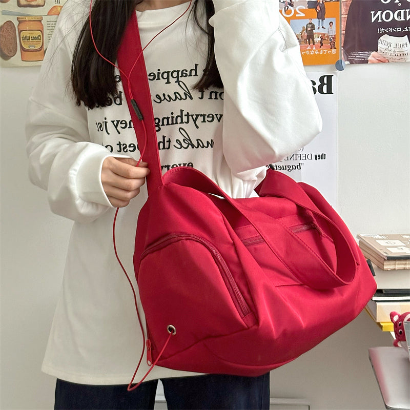 Spacious Travel Duffle Bag LoungeYard — product view 3