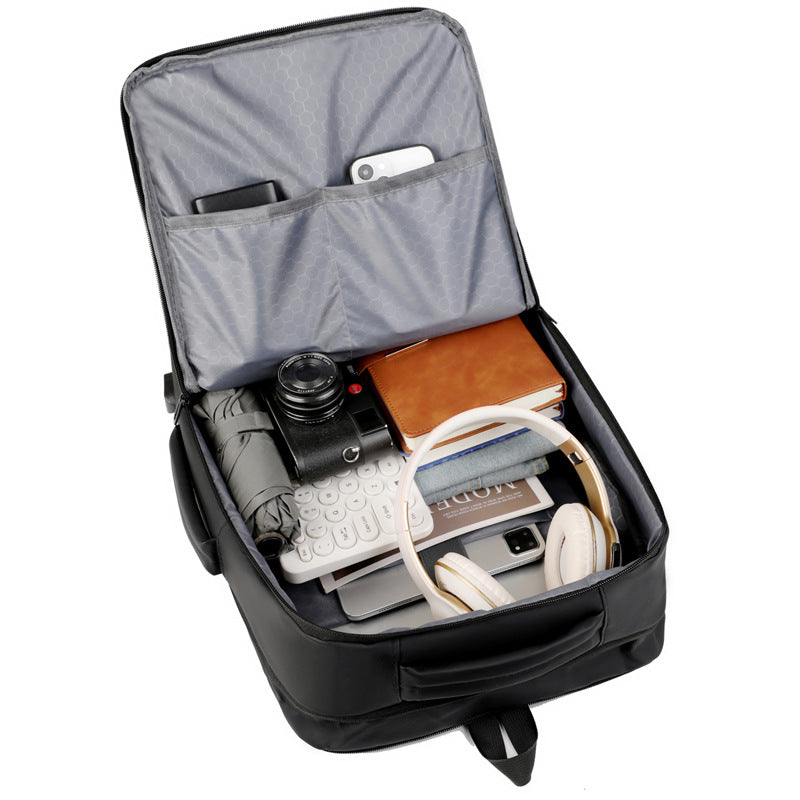 Versatile Laptop Carrying LoungeYard — product view 3