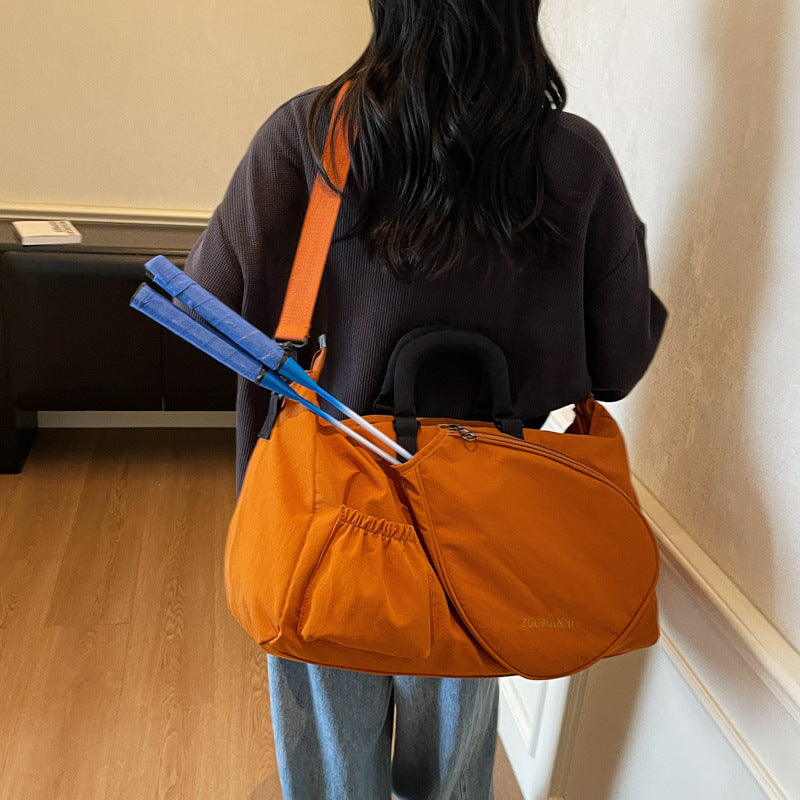 Spacious travel bag LoungeYard — product view 1