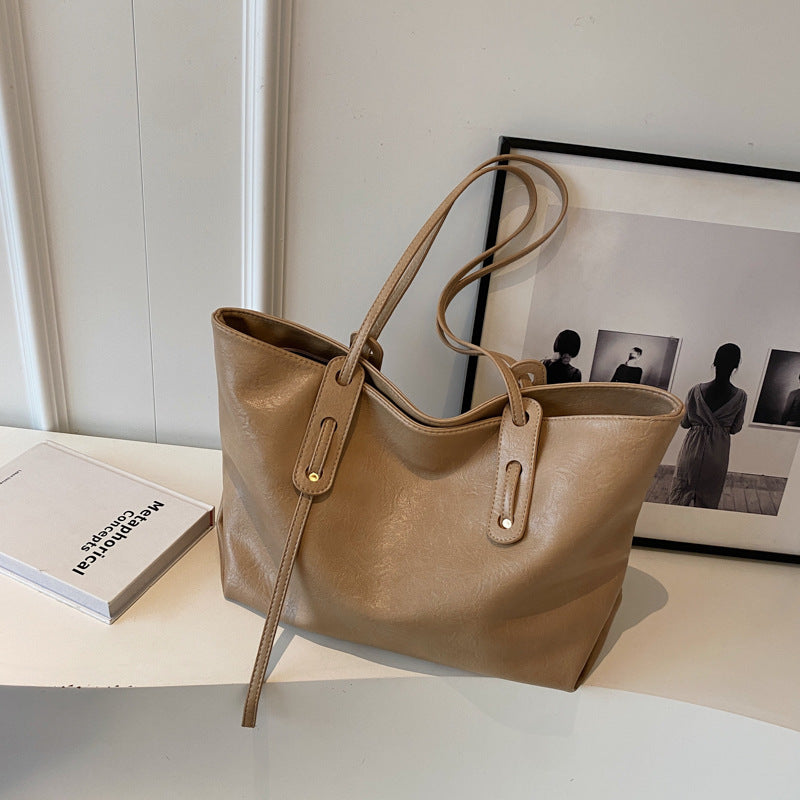 Fashion-Forward Bohemian Tote Bag LoungeYard — product view 7