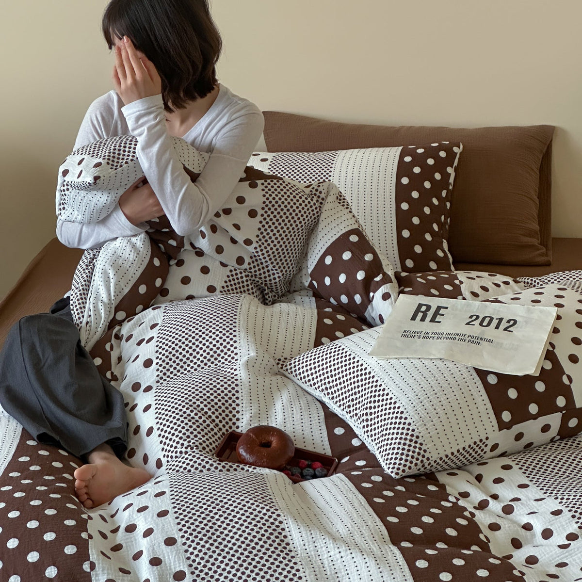 Reversible cotton percale bedding set with patched dot pattern and breathable quilted texture — product view 1