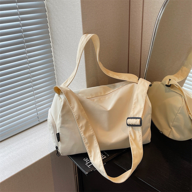 Durable Multi-Functional Gym Tote Bag LoungeYard — product view 2