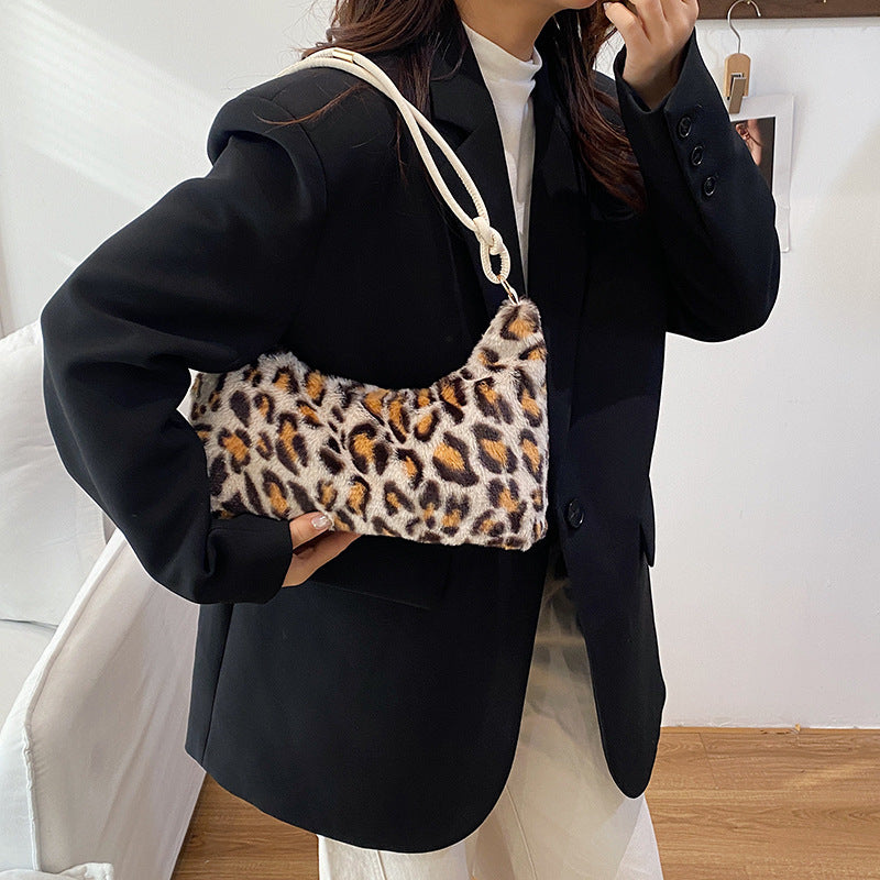 Chic Faux Fur Crossbody Bag LoungeYard — product view 4