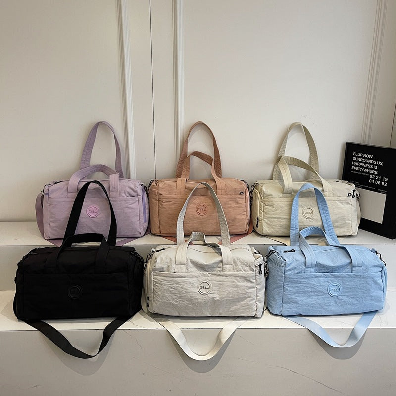 Spacious Travel Duffle Bag — product view 2