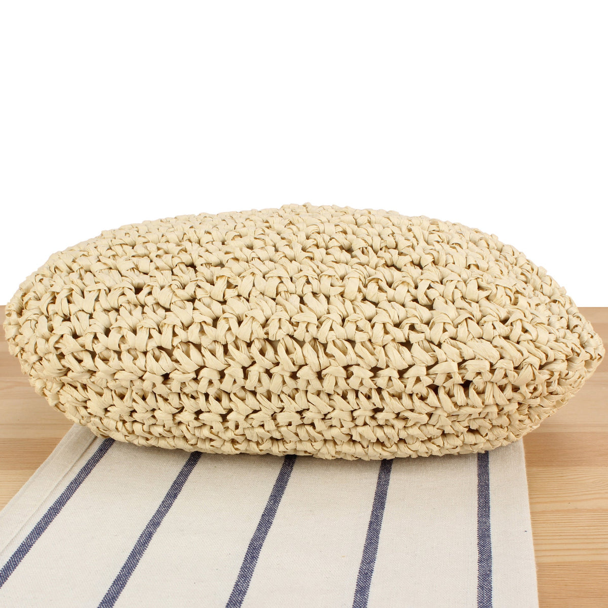 Handmade macrame bag with chain shoulder strap LoungeYard — product view 4