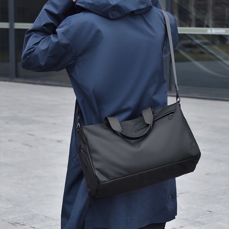 Multifunctional Sports and Travel Bag LoungeYard — product view 2