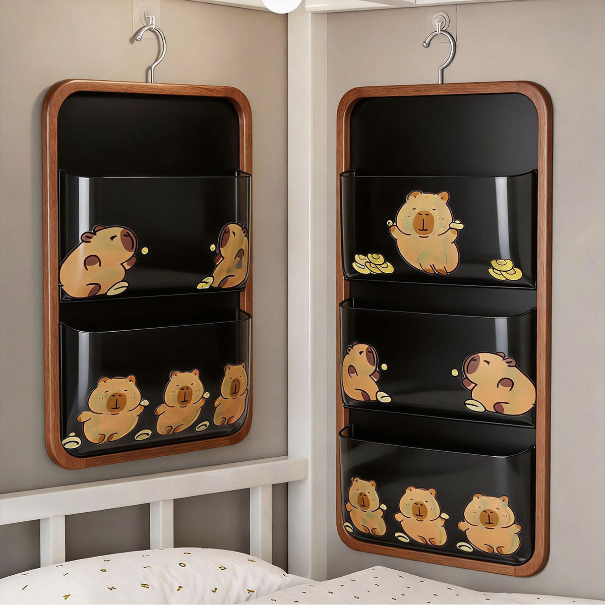 Hanging Clear PVC Nursery Door Organizer with Zipper Pockets and Cartoon Bear Print — product view 1