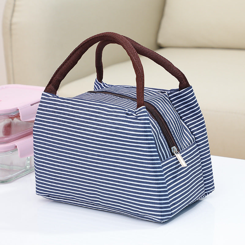 Insulated picnic bag with practical additional compartment LoungeYard — product view 7