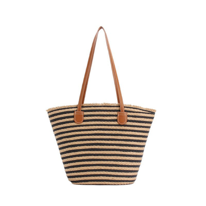 Generous beach bag with leather handles LoungeYard — product view 5