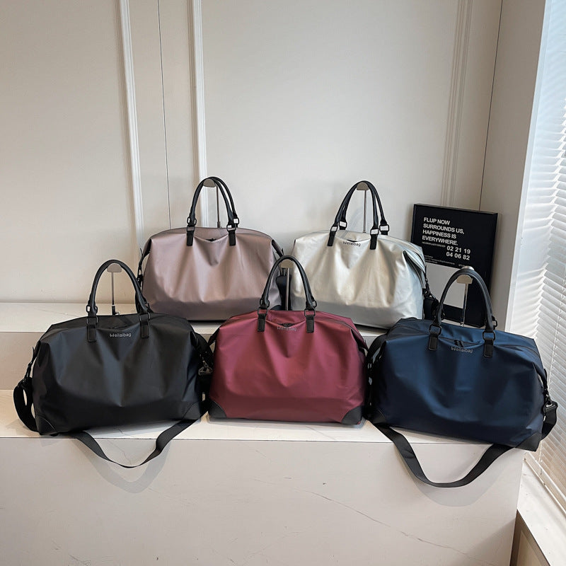Spacious Multifunctional Travel Bag LoungeYard — product view 2
