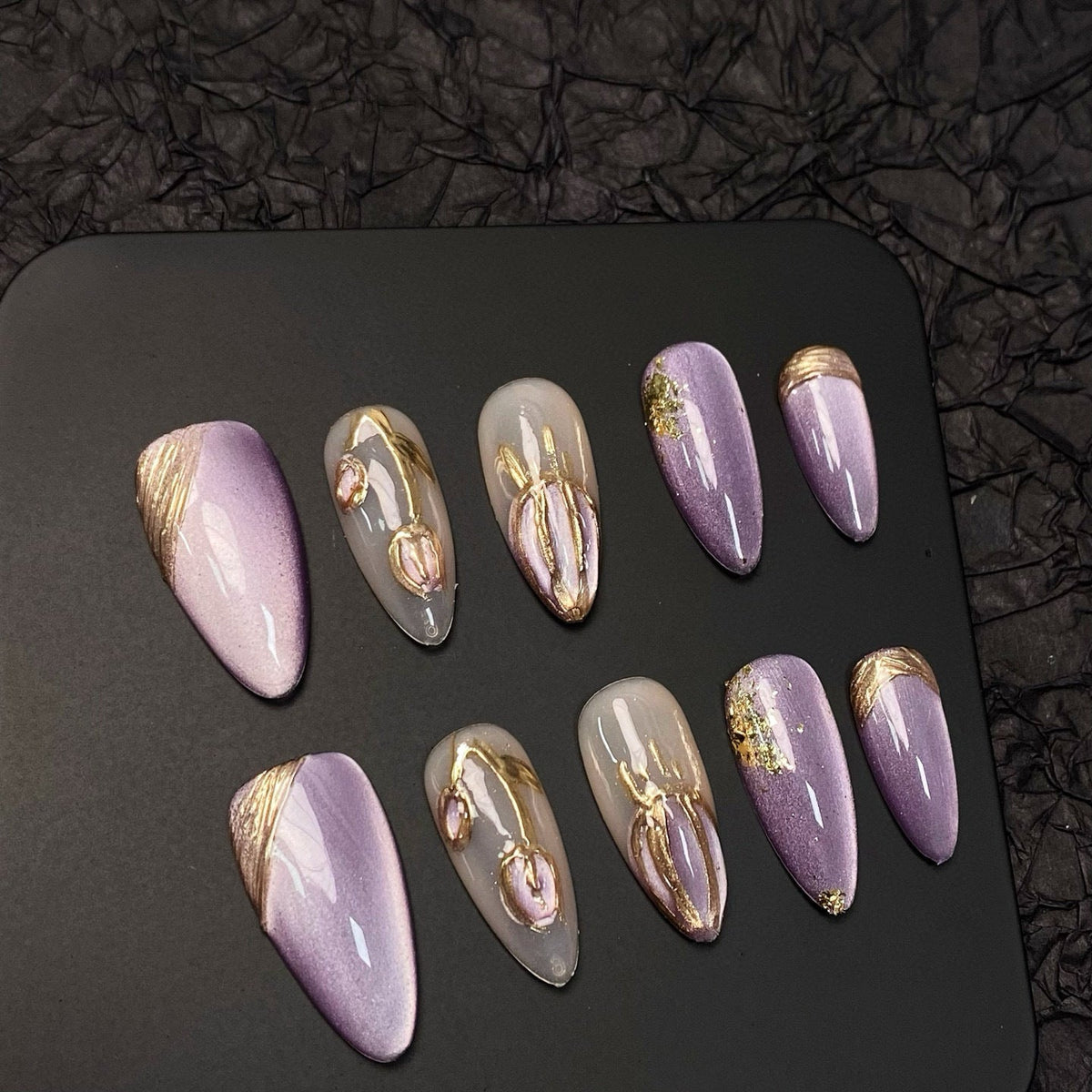 Elegant Floral Design Press-On Nail Set — product view 3