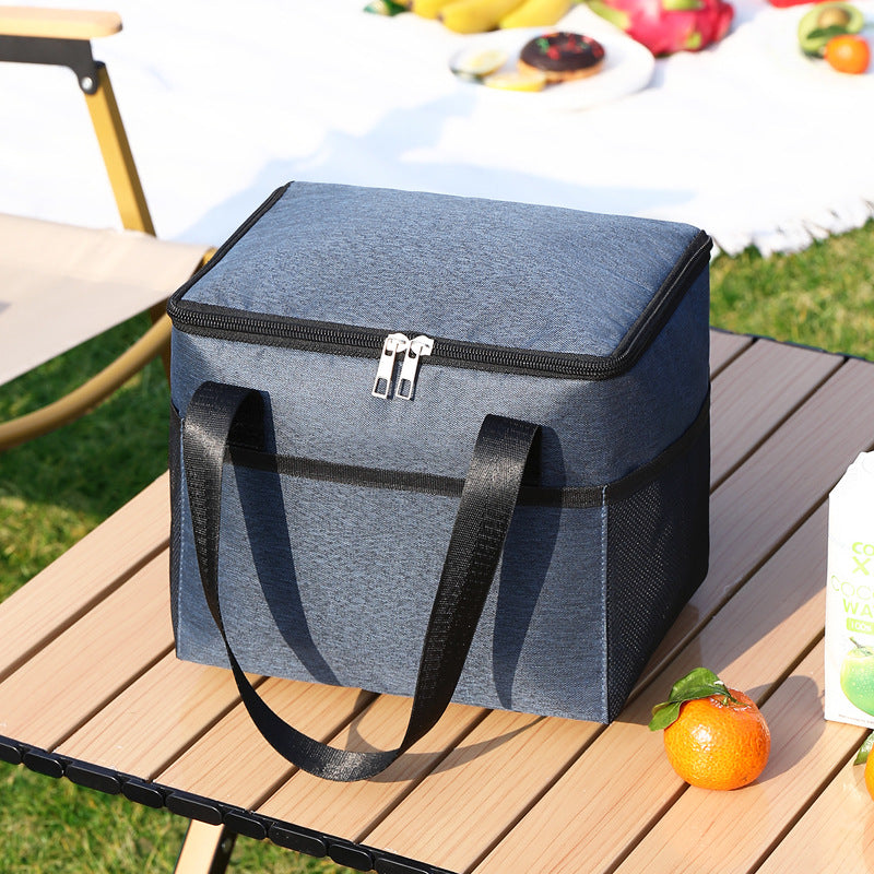 Insulated Travel Cooler Tote LoungeYard — product view 4