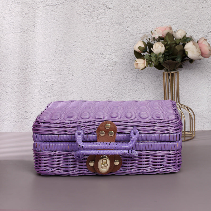 Vintage Woven Rattan Handbag LoungeYard — product view 4