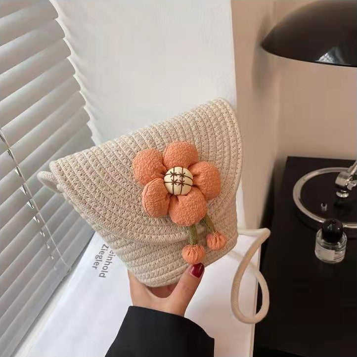 Playful flower bag LoungeYard — product view 3