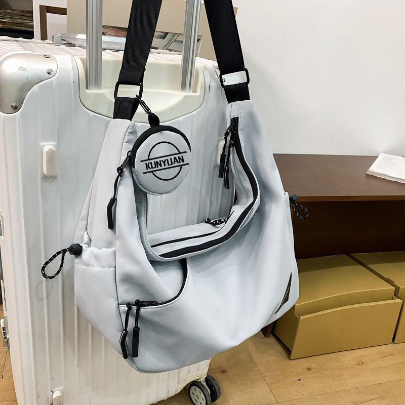 Ergonomic Travel Bag LoungeYard — product view 7