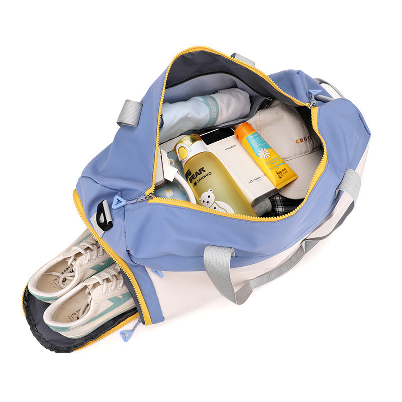 Versatile Sports and Travel Bag LoungeYard — product view 2