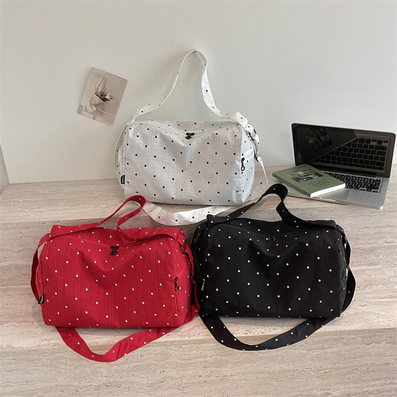 Stylish sports bag LoungeYard — product view 2