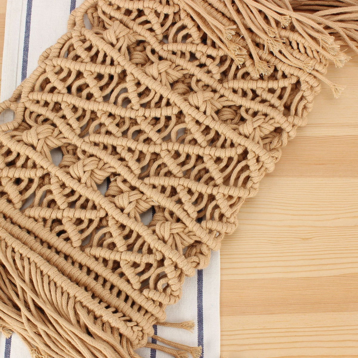 Handmade Macrame Bag LoungeYard — product view 4