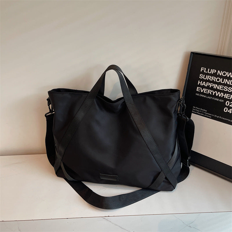 Comfortable everyday shoulder bag LoungeYard — product view 6