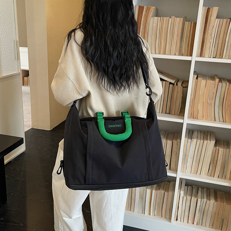 Stylish Travel Tote — product view 3