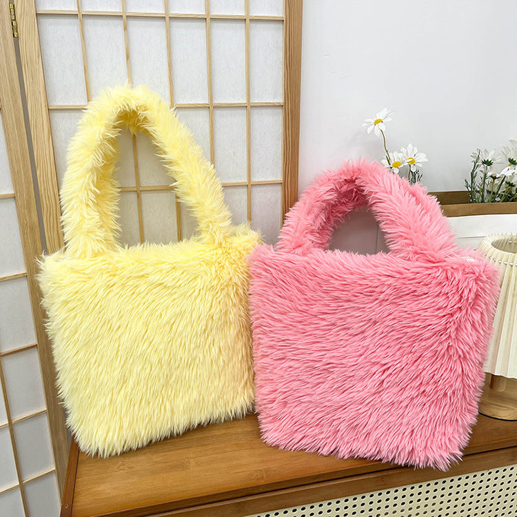 Cozy Faux Fur Tote Bag — product view 1