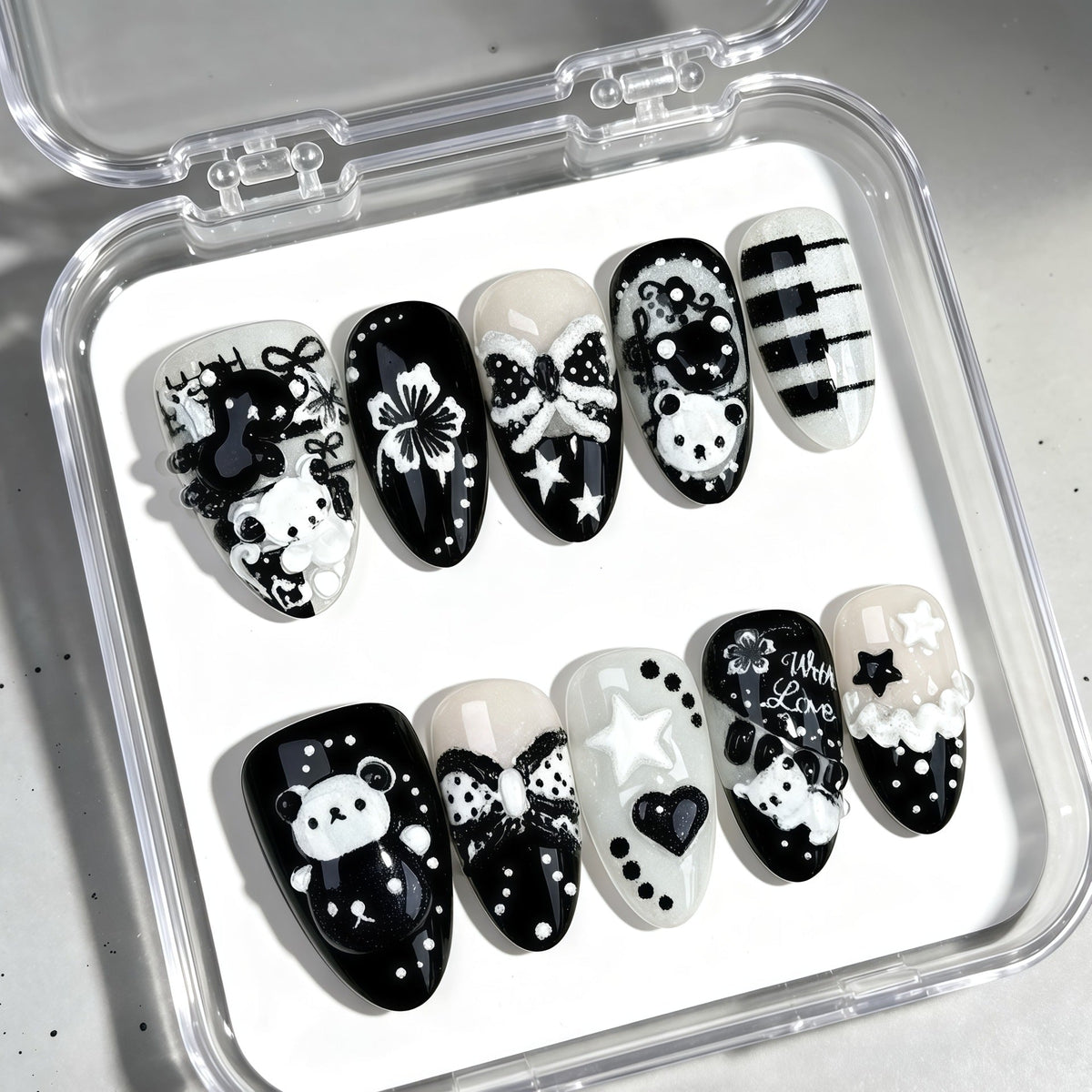 Artistic Press-On Nail Art Set with Creative Designs — product view 3
