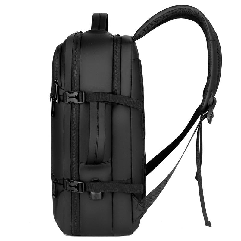 Multifunctional travel bag with ergonomic design and high-quality compartments LoungeYard — product view 2