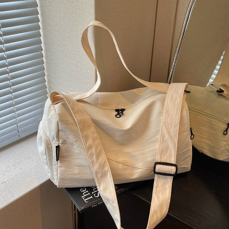 Stylish Weekend Travel Bag — product view 2