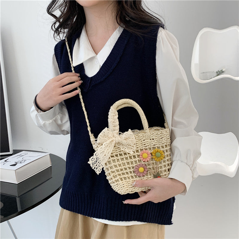 Floral Woven Tote Bag — product view 4