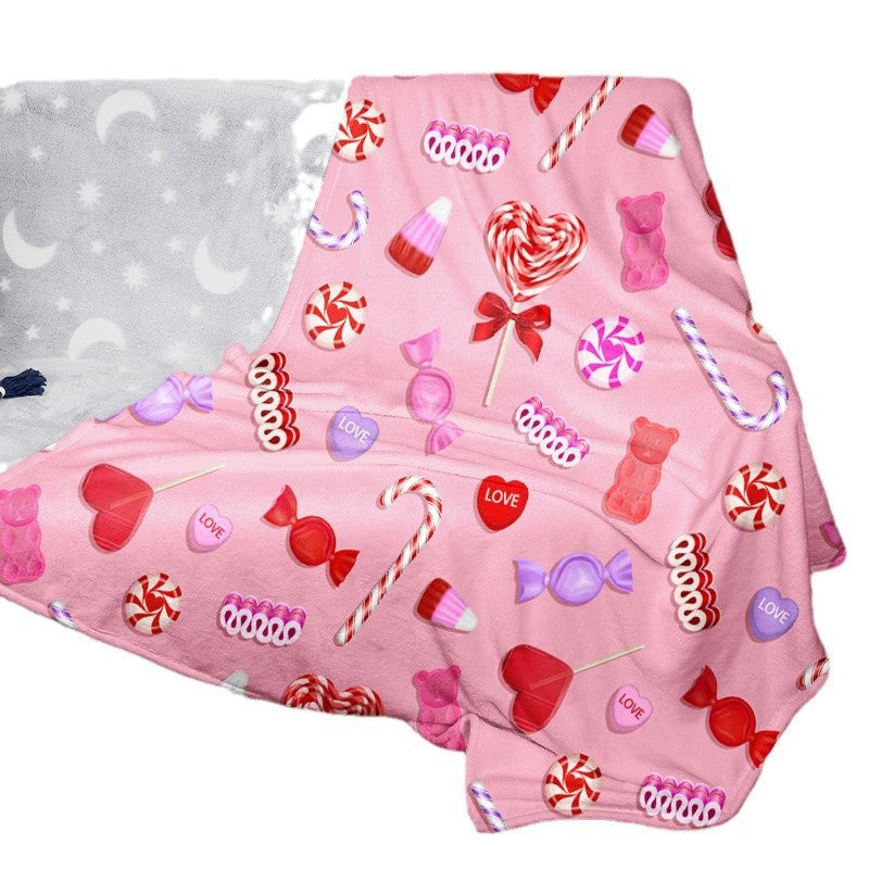 Heart Pattern Fleece Throw Blanket — product view 3