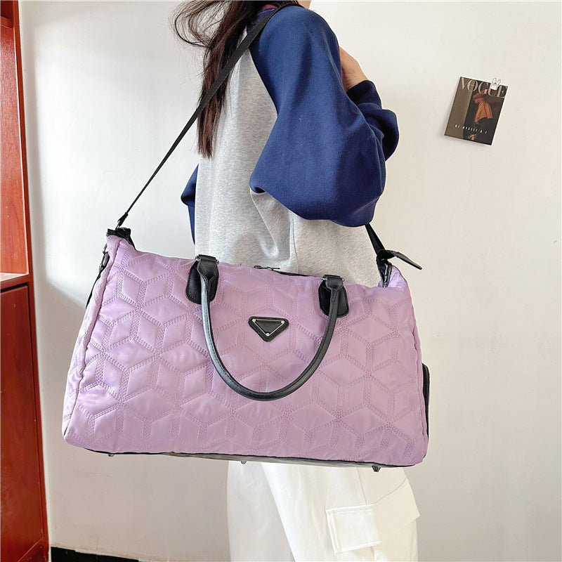 Quilted Lightweight Travel Handbag LoungeYard — product view 1