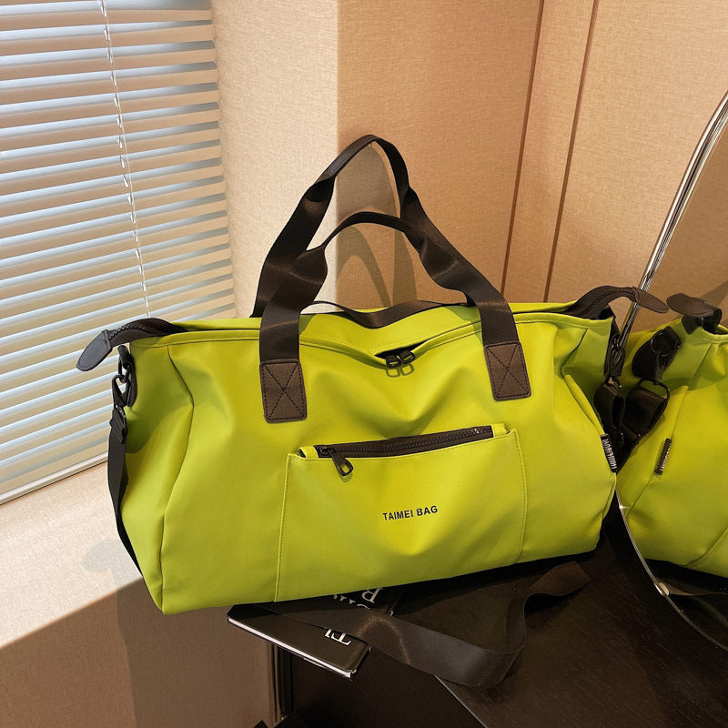 High-Quality Sports Travel Bag With Multifunctional Compartments LoungeYard — product view 1