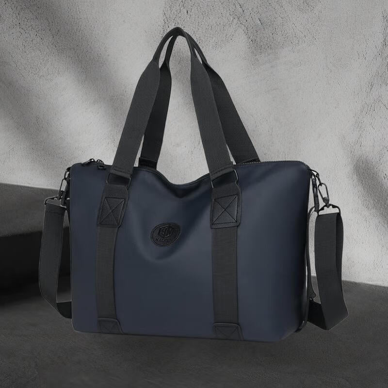 Tote bag with versatile design and spacious storage LoungeYard — product view 4