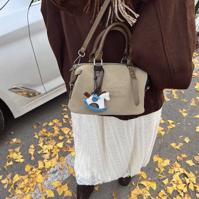 Premium Padded Satchel LoungeYard — product view 2