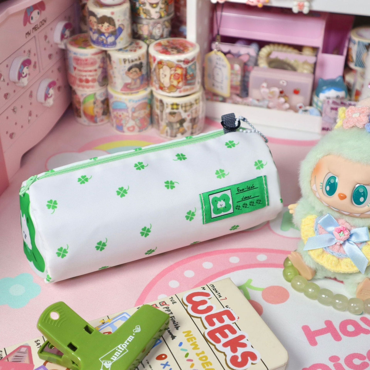 Fun Clover-Patterned Storage Pouch — product view 2